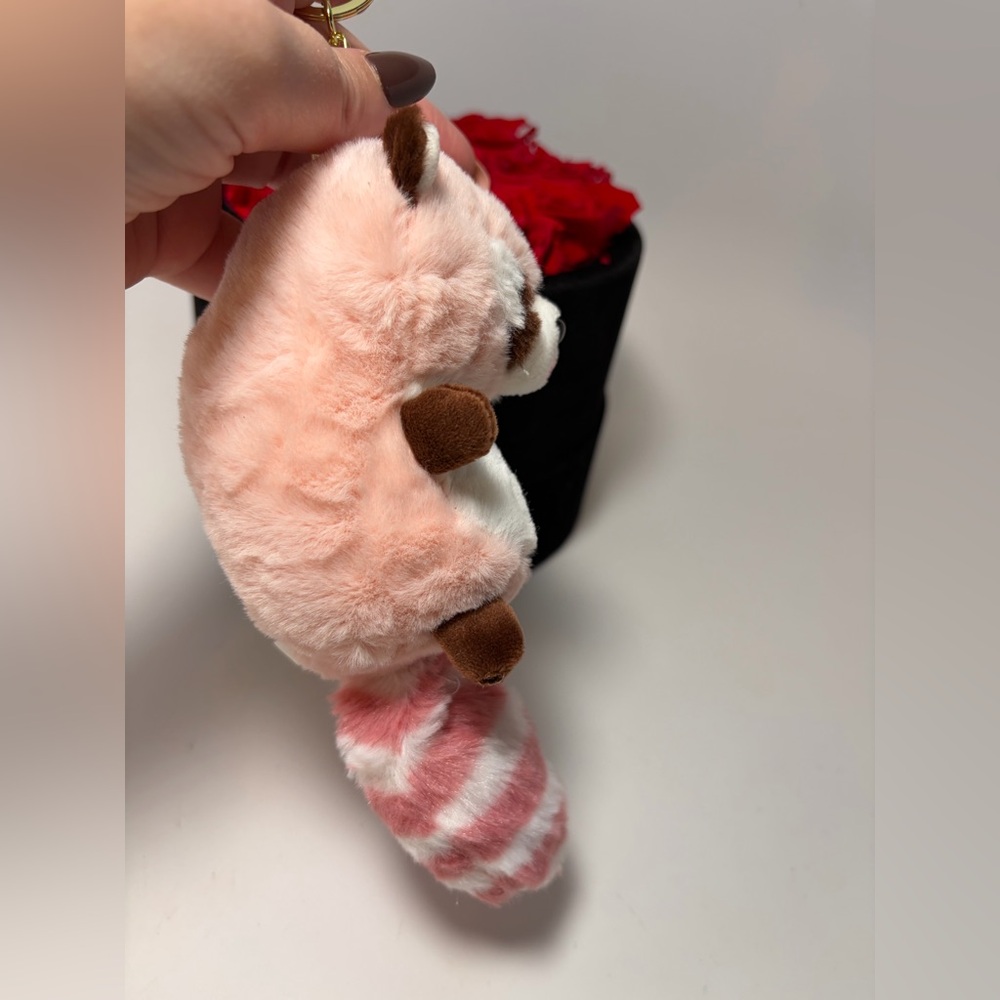 Plush Raccoon Bag Charm Keychain – Pink Faux Fur Tail Cute - Picture 4 of 6